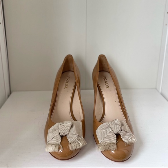 Prada Shoes - Beautiful Prada Heels Size 38.5